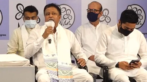 সারদা-নারদ বাদে ৪৪টি মামলা মুকুলের বিরুদ্ধে