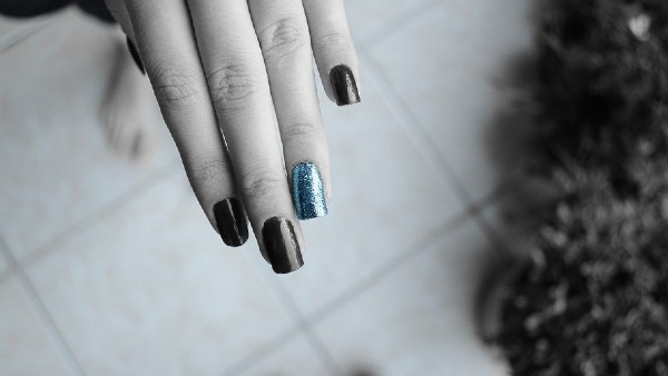 বাদাম আকারের নখ বাদাম আকারের নখ