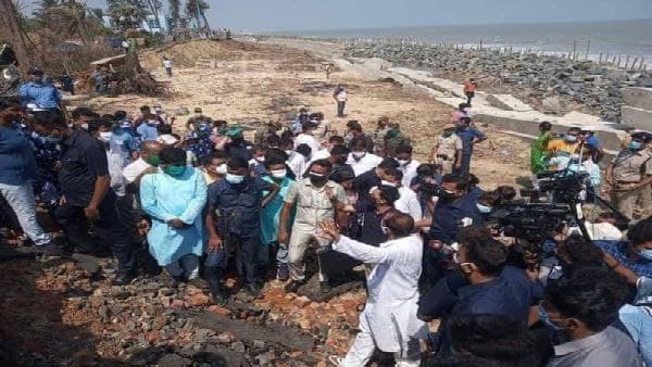 কাজ শেষের আগেই কাজ শেষের আগেই