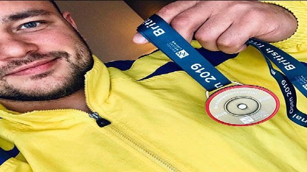 ডোপ কেলেঙ্কারিতে জড়ালেন ইউরোপীয় চ্যাম্পিয়ন চুমাক ডোপ কেলেঙ্কারিতে জড়ালেন ইউরোপীয় চ্যাম্পিয়ন চুমাক