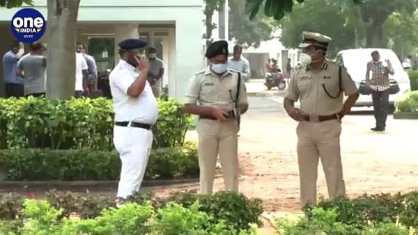 অভিযুক্তদের বিরুদ্ধে একাধিক অভিযোগ