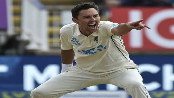 বোল্টের দাপটে এজবাস্টন টেস্টে চালকের আসনে নিউজিল্যান্ড, দুরন্ত ফর্মে কনওয়ে বোল্টের দাপটে এজবাস্টন টেস্টে চালকের আসনে নিউজিল্যান্ড, দুরন্ত ফর্মে কনওয়ে