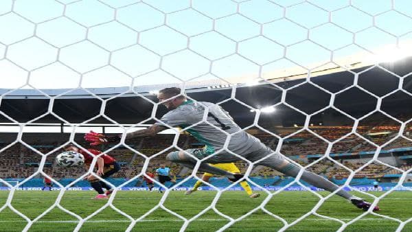 আবির্ভাবেই বাকি চ্যাম্পিয়নরা আবির্ভাবেই বাকি চ্যাম্পিয়নরা