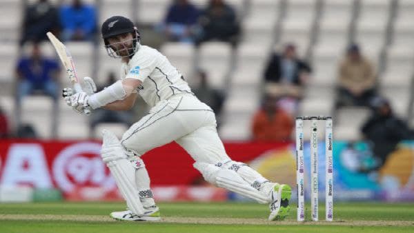 নিউজিল্যান্ডের লিড