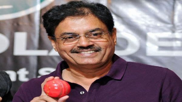 অবাক কর্নেল