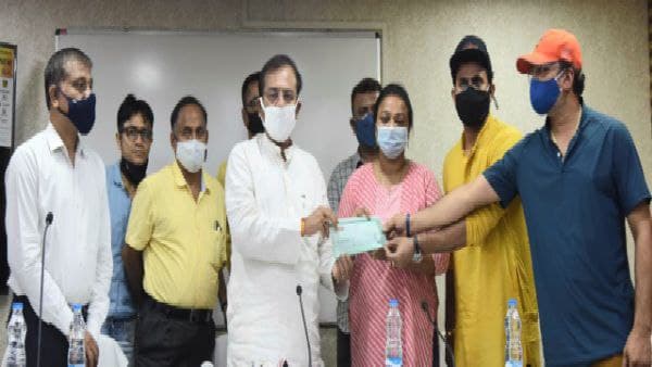 ব্যক্তিগতভাবে উদ্যোগী