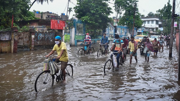 কলকাতায় বর্ষণ কমবে কলকাতায় বর্ষণ কমবে
