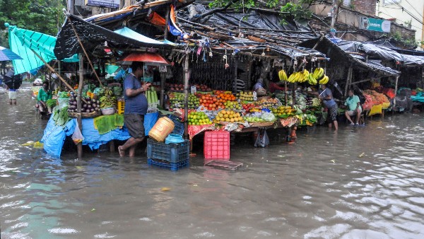 প্রবল বর্ষণ রাজ্যে