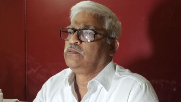 কড়া প্রতিক্রিয়া সুজন চক্রবর্তীর কড়া প্রতিক্রিয়া সুজন চক্রবর্তীর