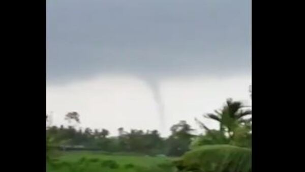 সাগর দ্বীপে টর্নেডো সাগর দ্বীপে টর্নেডো