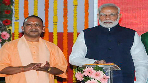 কেন্দ্রীয় নেতৃত্বের কাছে রিপোর্ট জমা কেন্দ্রীয় নেতৃত্বের কাছে রিপোর্ট জমা