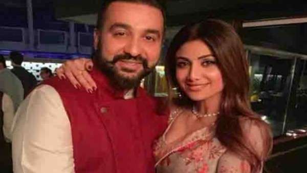  শিল্পার দাবি