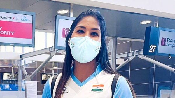 স্কুল জীবন থেকেই ফেন্সিং সঙ্গী