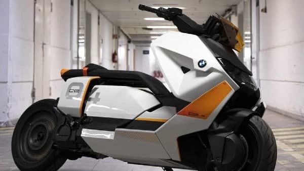 BMW CE-04 electric scooter এর বেশ কিছু তথ্য সামনে এসেছে