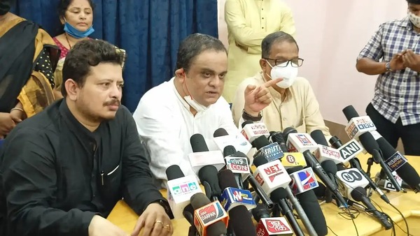 বিজেপি নেতৃত্বের সঙ্গে যোগসাজসের অভিযোগ, ব্রাত্য-মুকুলের বিরুদ্ধে বিক্ষোভ ত্রিপুরার তৃণমূলকর্মীদের একাংশের বিজেপি নেতৃত্বের সঙ্গে যোগসাজসের অভিযোগ, ব্রাত্য-মুকুলের বিরুদ্ধে বিক্ষোভ ত্রিপুরার তৃণমূলকর্মীদের একাংশের