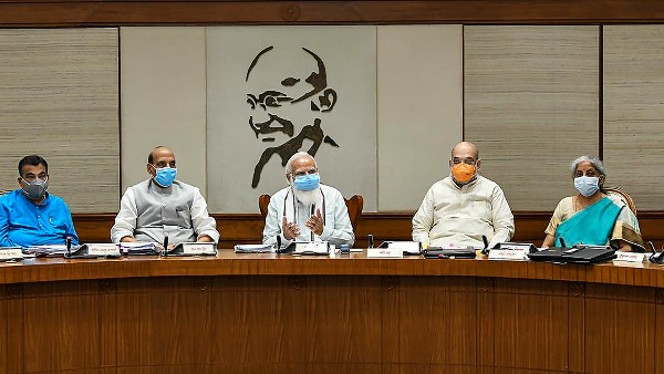 কেন উদ্বেগে কেন্দ্র