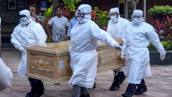 কোভিডের অতিমারীতে আমেরিকায় কমতে শুরু করেছে লাইফ এক্সপেক্টেন্সি, নয়া রিপোর্ট ঘিরে চাঞ্চল্য কোভিডের অতিমারীতে আমেরিকায় কমতে শুরু করেছে লাইফ এক্সপেক্টেন্সি, নয়া রিপোর্ট ঘিরে চাঞ্চল্য