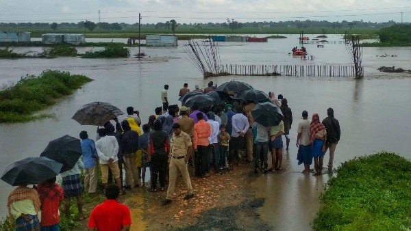 দামোদরের জল ছাড়ার পরিমাণ বাড়লে বন্যা পরিস্থিতি