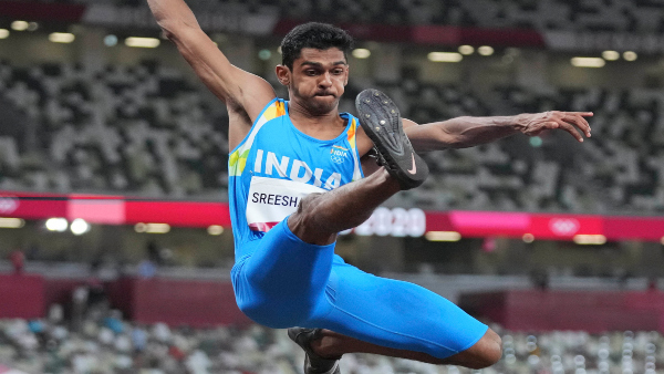 Tokyo Olympics : লং জাম্পে ব্যর্থ শ্রীশঙ্কর, নিজের রেকর্ডেরই ধারেকাছে নেই ভারতীয় অ্যাথলিট Tokyo Olympics : লং জাম্পে ব্যর্থ শ্রীশঙ্কর, নিজের রেকর্ডেরই ধারেকাছে নেই ভারতীয় অ্যাথলিট