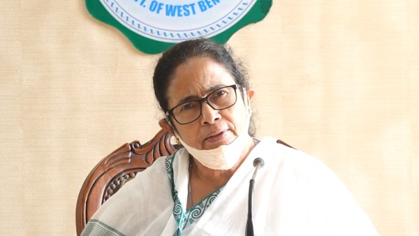 মুখ খুলেছেন মমতা! মুখ খুলেছেন মমতা!