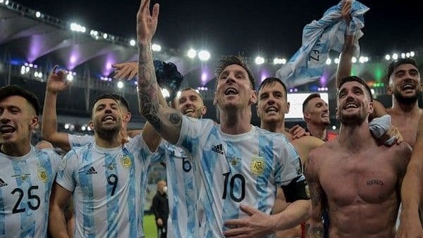 ২৮ বছর পর চ্যাম্পিয়ন, সচিন আর মেসি একই গল্পগাথা ২৮ বছর পর চ্যাম্পিয়ন, সচিন আর মেসি একই গল্পগাথা