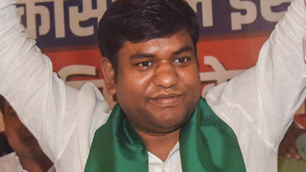 ১৬৫টি কেন্দ্রে লড়বে ভিআইপি ১৬৫টি কেন্দ্রে লড়বে ভিআইপি