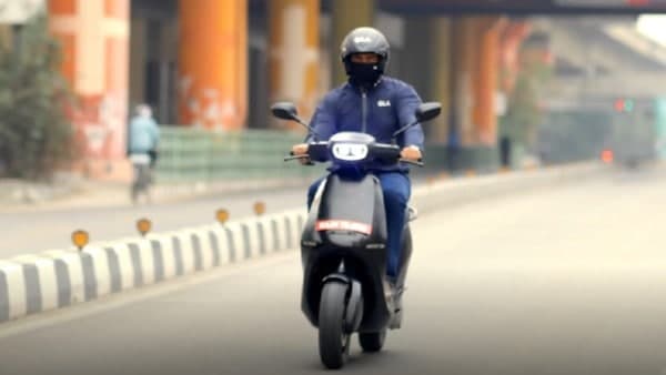 এই স্কুটারে এক নজরে থাকা ফিচারগুলি এই স্কুটারে এক নজরে থাকা ফিচারগুলি