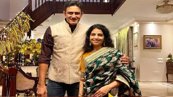অনিল কুম্বলে-চেতনা রামতীর্থ অনিল কুম্বলে-চেতনা রামতীর্থ