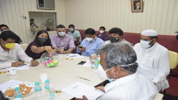 ৬ বিদেশিকে সই ৬ বিদেশিকে সই