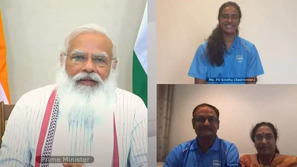 পিভি সিন্ধুর সঙ্গে আইসক্রিম খাবেন মোদী