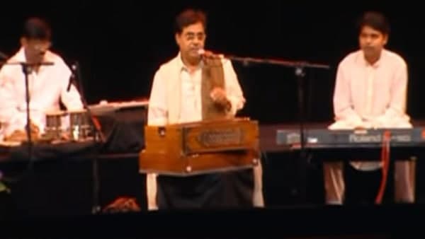 করুণ ঘটনা সংসারে!
