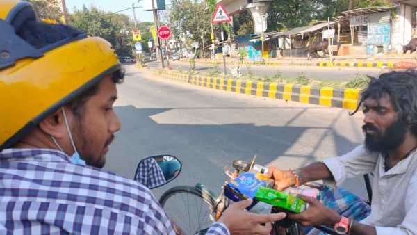 রোলকাকুর রোল-on-wheels শুরুর স্বপ্ন