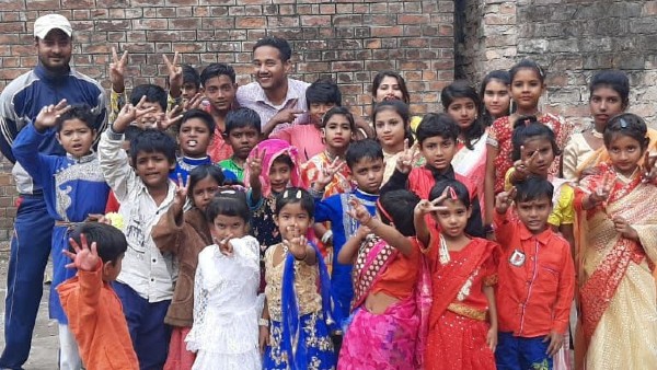 ২০১৮ থেকে ২১, তিনবছরে কলকাতা ছাড়িয়ে সুন্দরবনে পা রেখেছে রোল কাকুর উদ্যোগ 