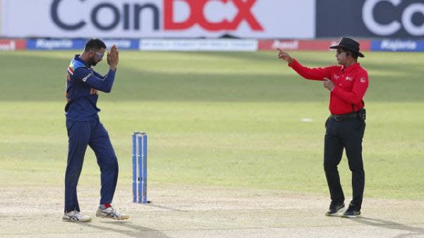 ক্রুণালের করোনা ক্রুণালের করোনা