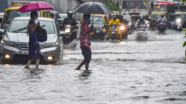 ৮৪ ঘণ্টায় ভারী থেকে অতিভারী বৃষ্টি