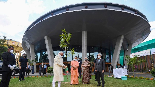 জাপানের প্রতি কৃতজ্ঞ প্রকাশ জাপানের প্রতি কৃতজ্ঞ প্রকাশ