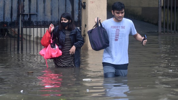 বানভাসী মায়ানগরী বানভাসী মায়ানগরী