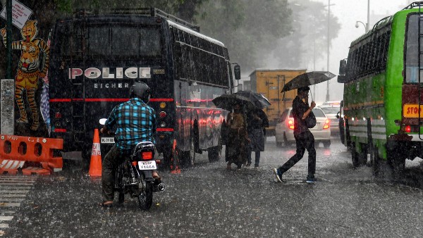 স্বাভাবিক বৃষ্টির পূর্বাভাস
