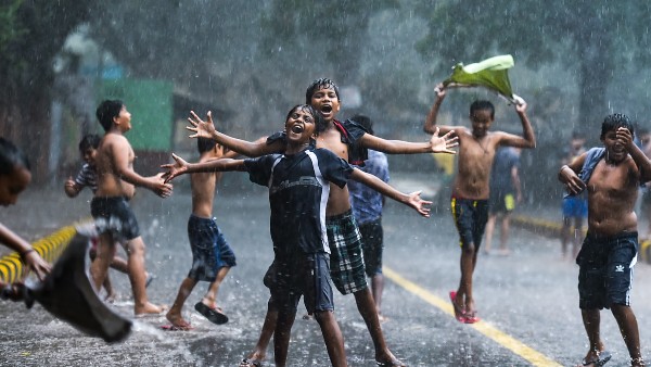বর্ষা গোটা দেশে
