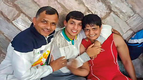 সোনামের উত্থানের পিছনে 