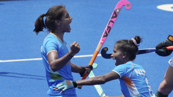 ভারতীয় মহিলাদের দুর্দান্ত জয়