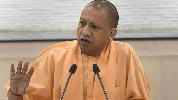  জাত-ধর্মের রসায়নকে মাথায় রাথতে চাইছেন যোগী