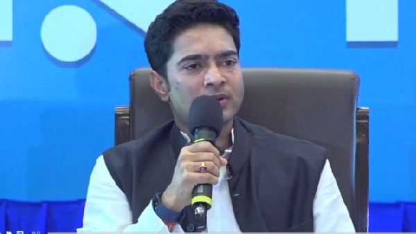 বিজেপির মতো ব্যাকডোর দিয়ে ক্ষমতায় আসতে চায় না তৃণমূল বিজেপির মতো ব্যাকডোর দিয়ে ক্ষমতায় আসতে চায় না তৃণমূল
