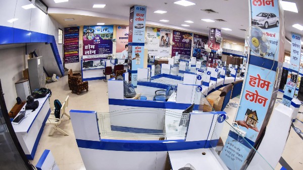 একের বেশি ব্যাঙ্কে অ্যাকাউন্ট? 