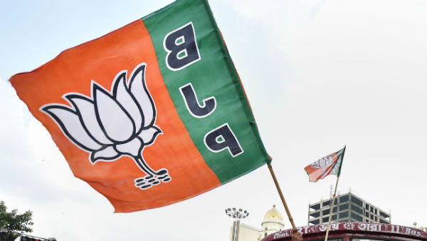 বাংলা দখলে ফুল টিম নামিয়েও ব্যর্থ বিজেপি