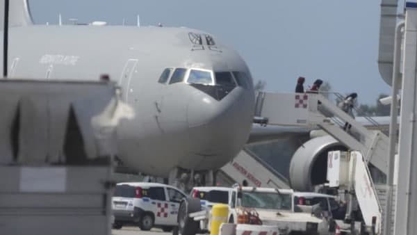 কাবুল বিস্ফোরণের ঘটনায় মৃত চার মার্কিন জওয়ান কাবুল বিস্ফোরণের ঘটনায় মৃত চার মার্কিন জওয়ান