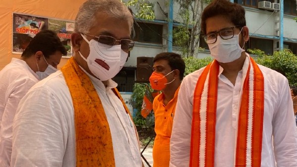 কেউ দিয়েছেন উপদেশ, কেউ করেছেন মজা