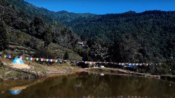 থাকবেন কোথায়