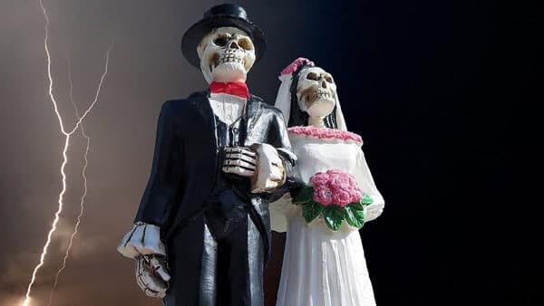 কী কারণে ভূত বিবাহ