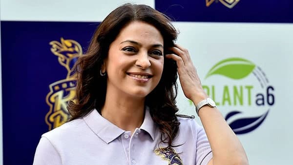 জুহিকে পেয়ে জয় কী করেছিলেন? জুহিকে পেয়ে জয় কী করেছিলেন?